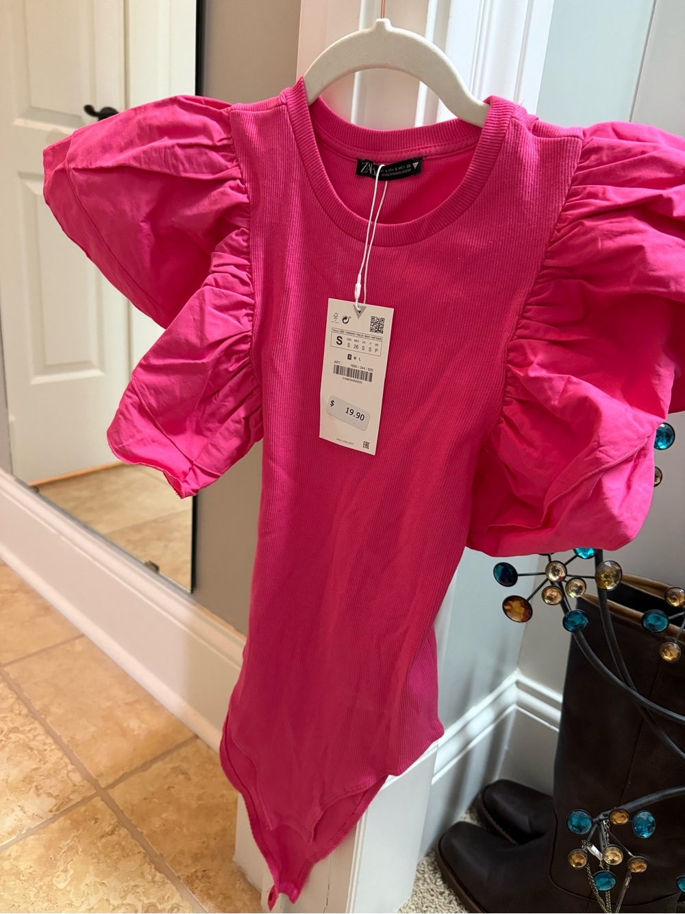 Zara Hot Pink Puff-Sleeve Bodysuit